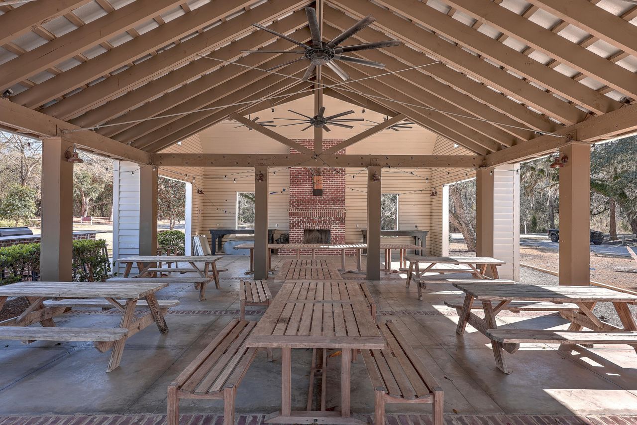 309 Ribbon Road Photo 47