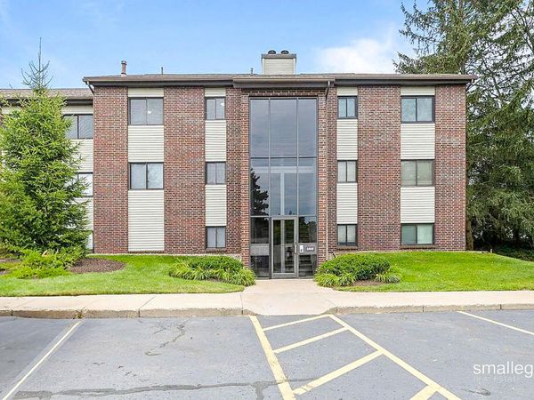 3406 Devonwood Hills NE, Unit E, Grand Rapids, MI 49525