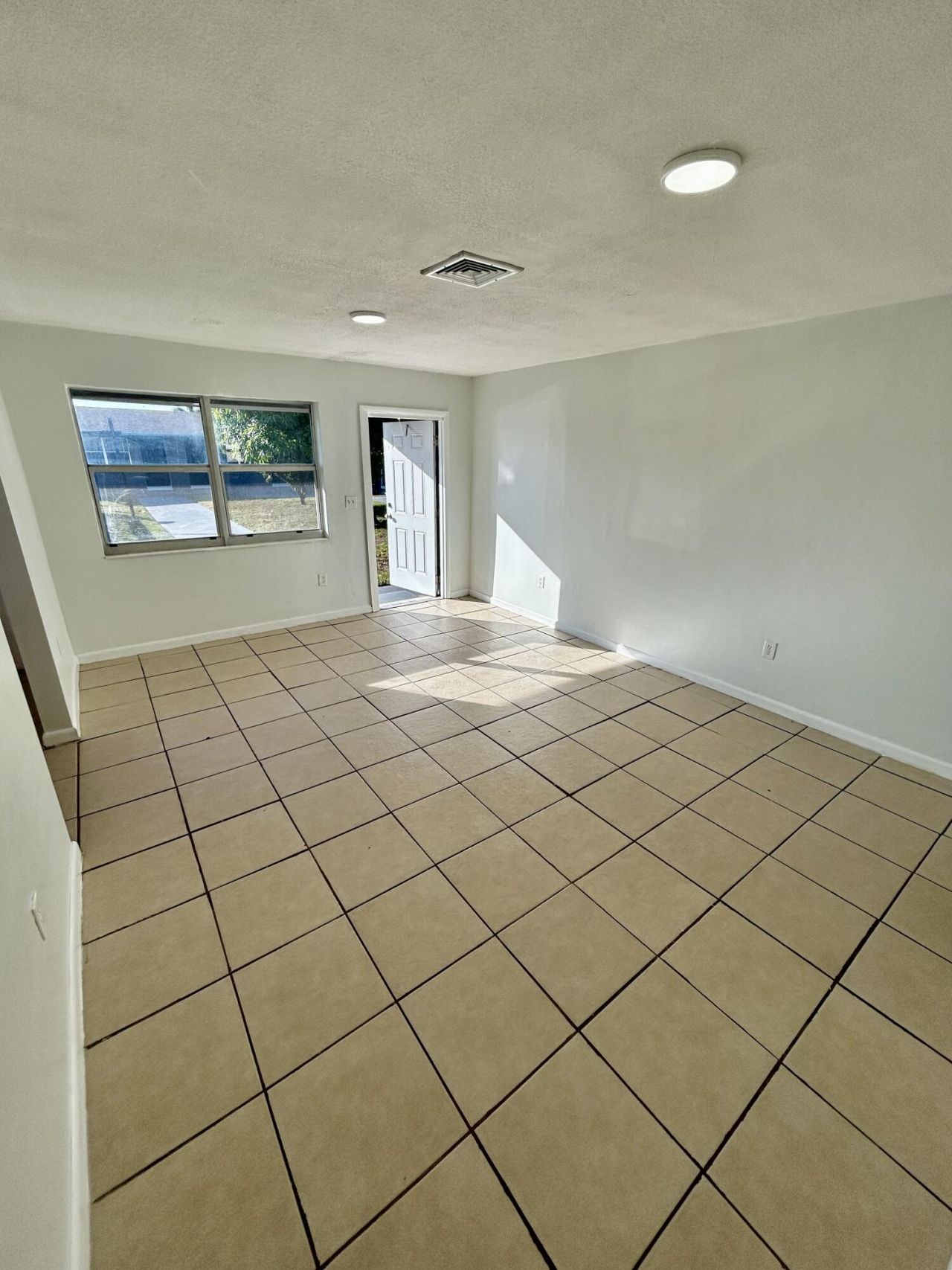 7311 Venetian Street, Unit 12, Miramar, FL 33023 Photo