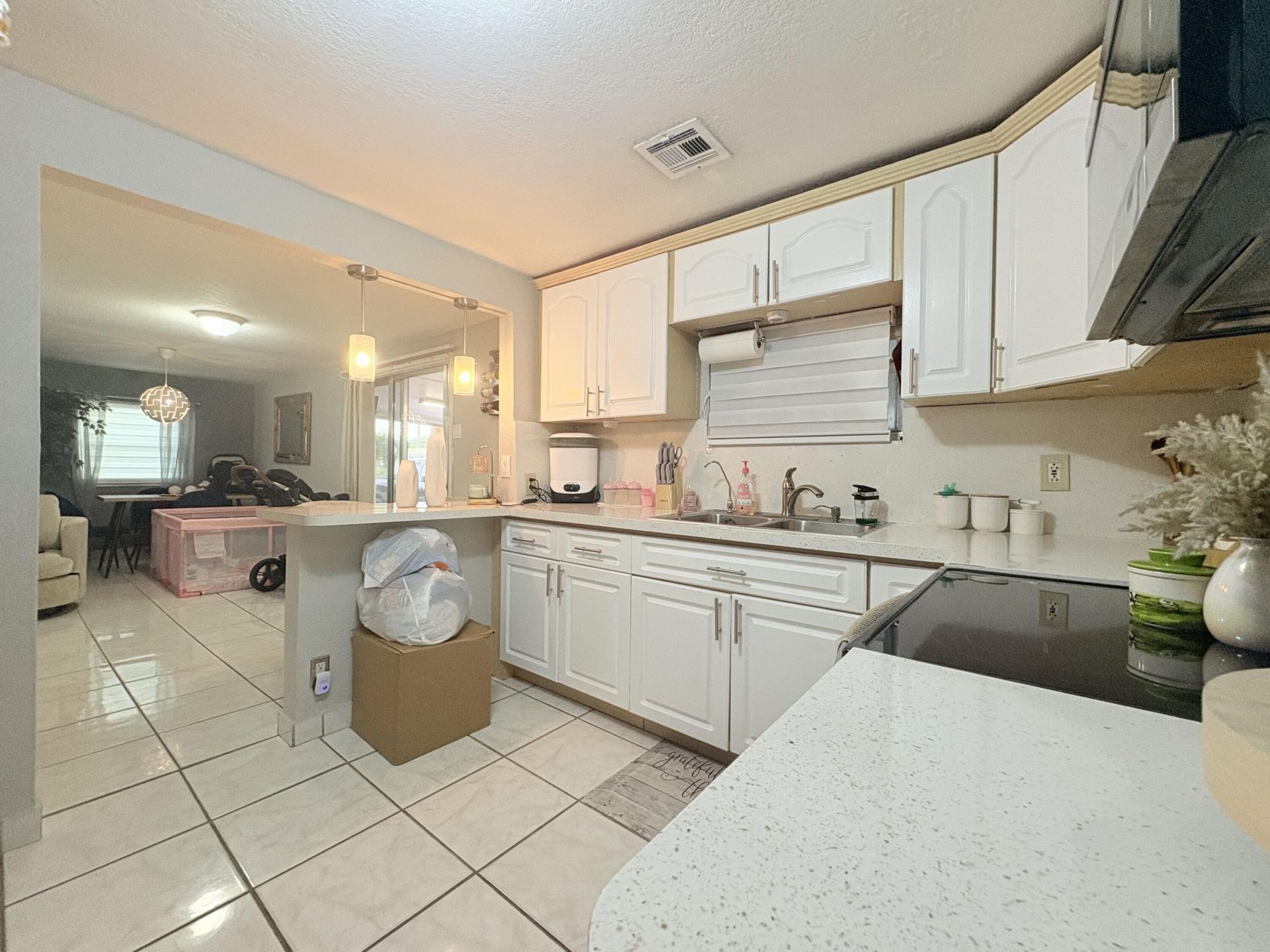 2743 Kentucky Street, West Palm Beach, FL 33406 Photo