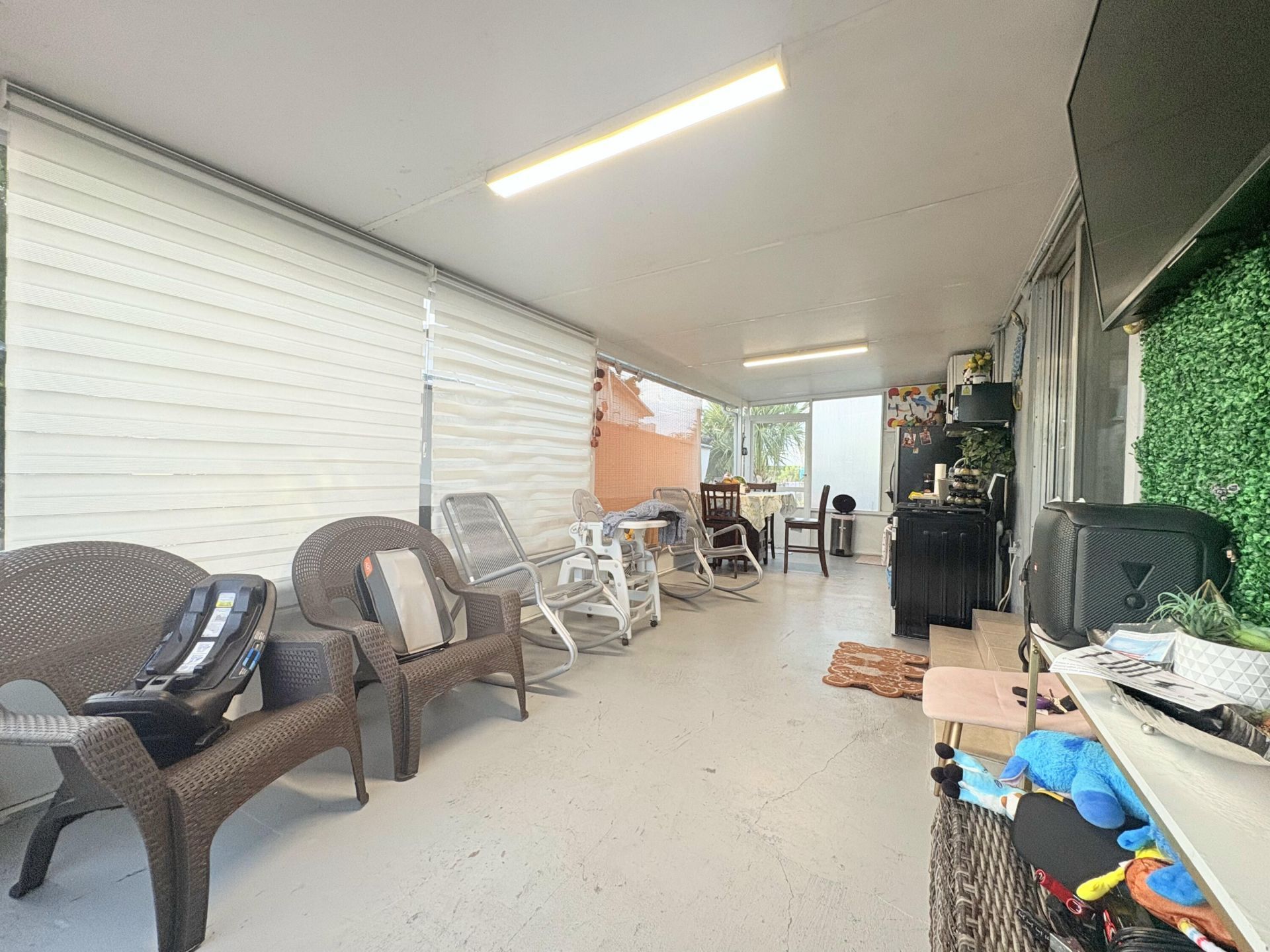 2743 Kentucky Street, West Palm Beach, FL 33406 Photo