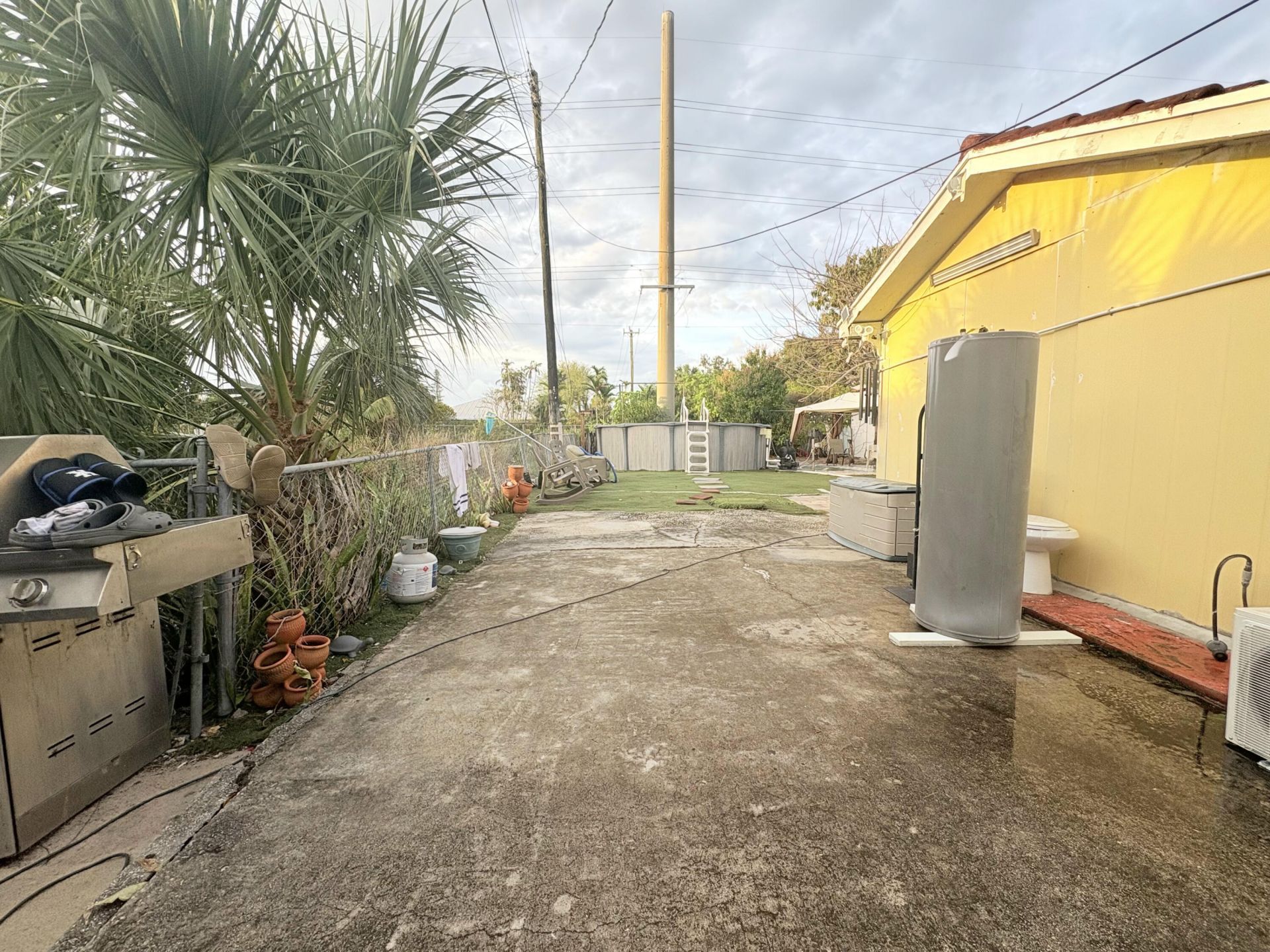 2743 Kentucky Street, West Palm Beach, FL 33406 Photo