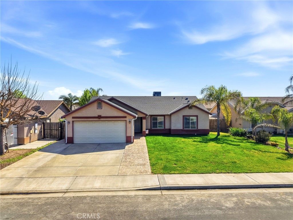 1849 W Spring Crest, Hanford, CA 93230 Main Photo