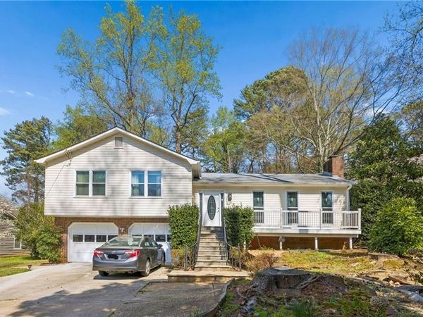 254 Devant Place SW, Lilburn, GA 30047