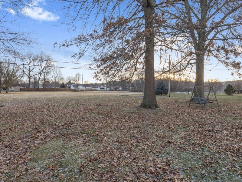 521 Hemlock Place , Newark, OH 43055 Photo 9