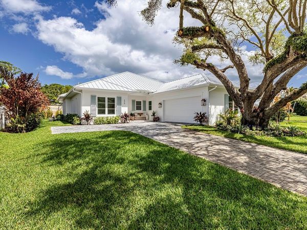 775 Acacia Road, Vero Beach, FL 32963