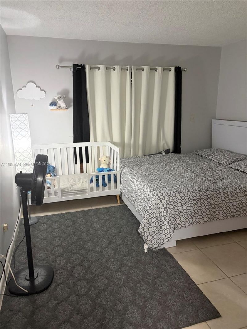 571 NW 107th Ave, Unit 205, Miami, FL 33172 Photo