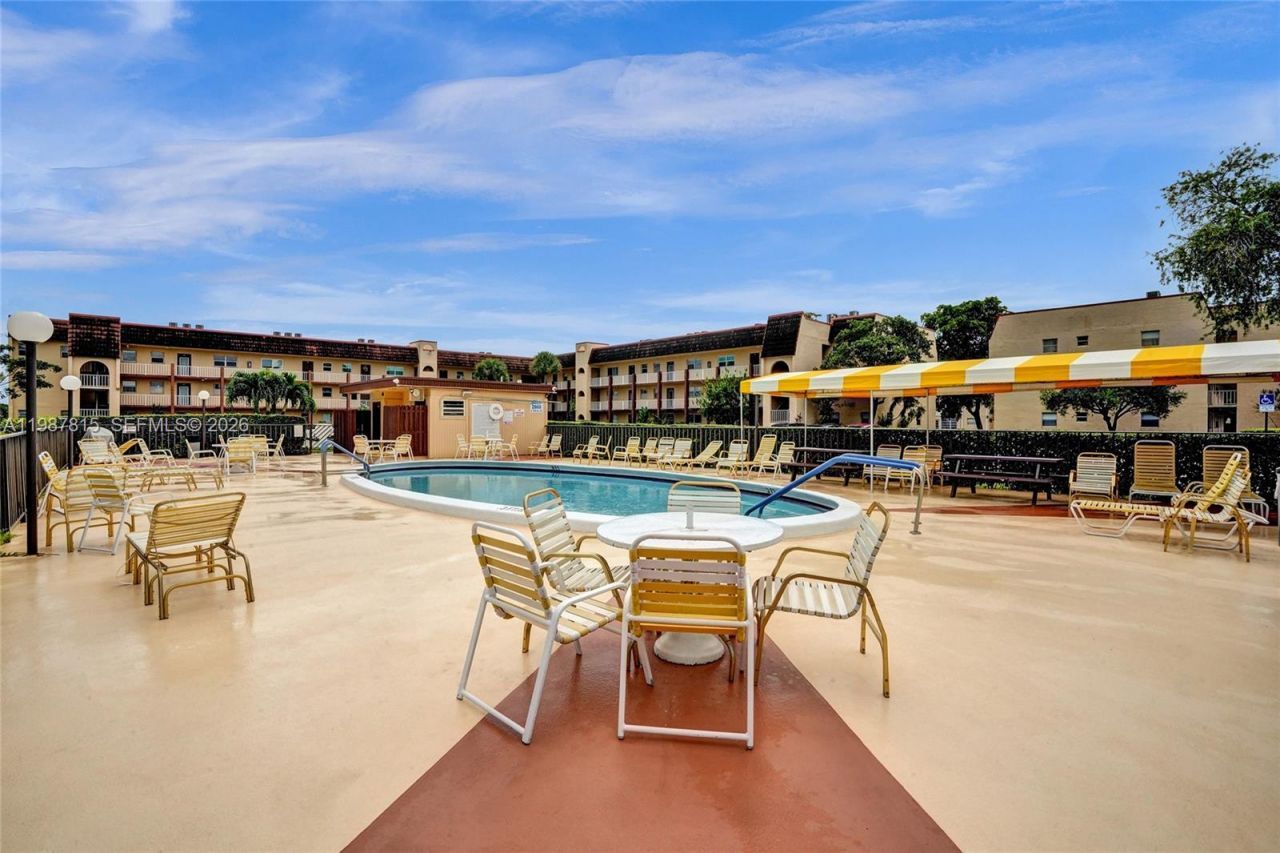 2780 N Pine Island Rd, Unit 112, Sunrise, FL 33322 Photo