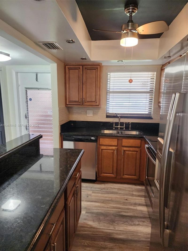 2780 N Pine Island Rd, Unit 112, Sunrise, FL 33322 Photo