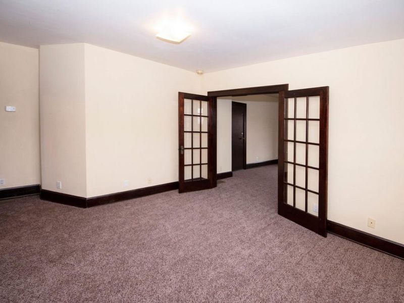 3710 Glenmore Avenue, Cheviot, OH 45211 Photo 4