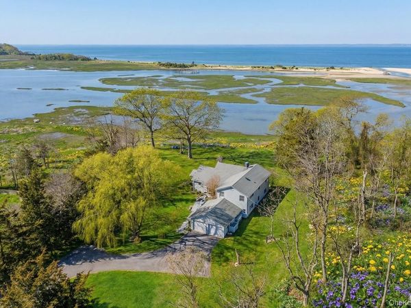 5 Shore Drive , Setauket, NY 11733