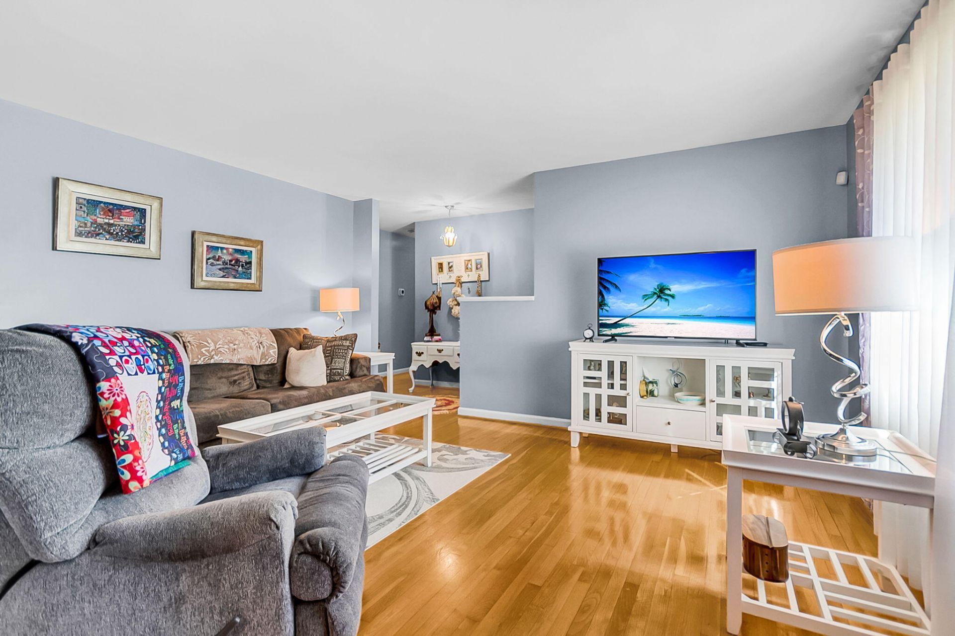 407 Rose Lane Photo 11