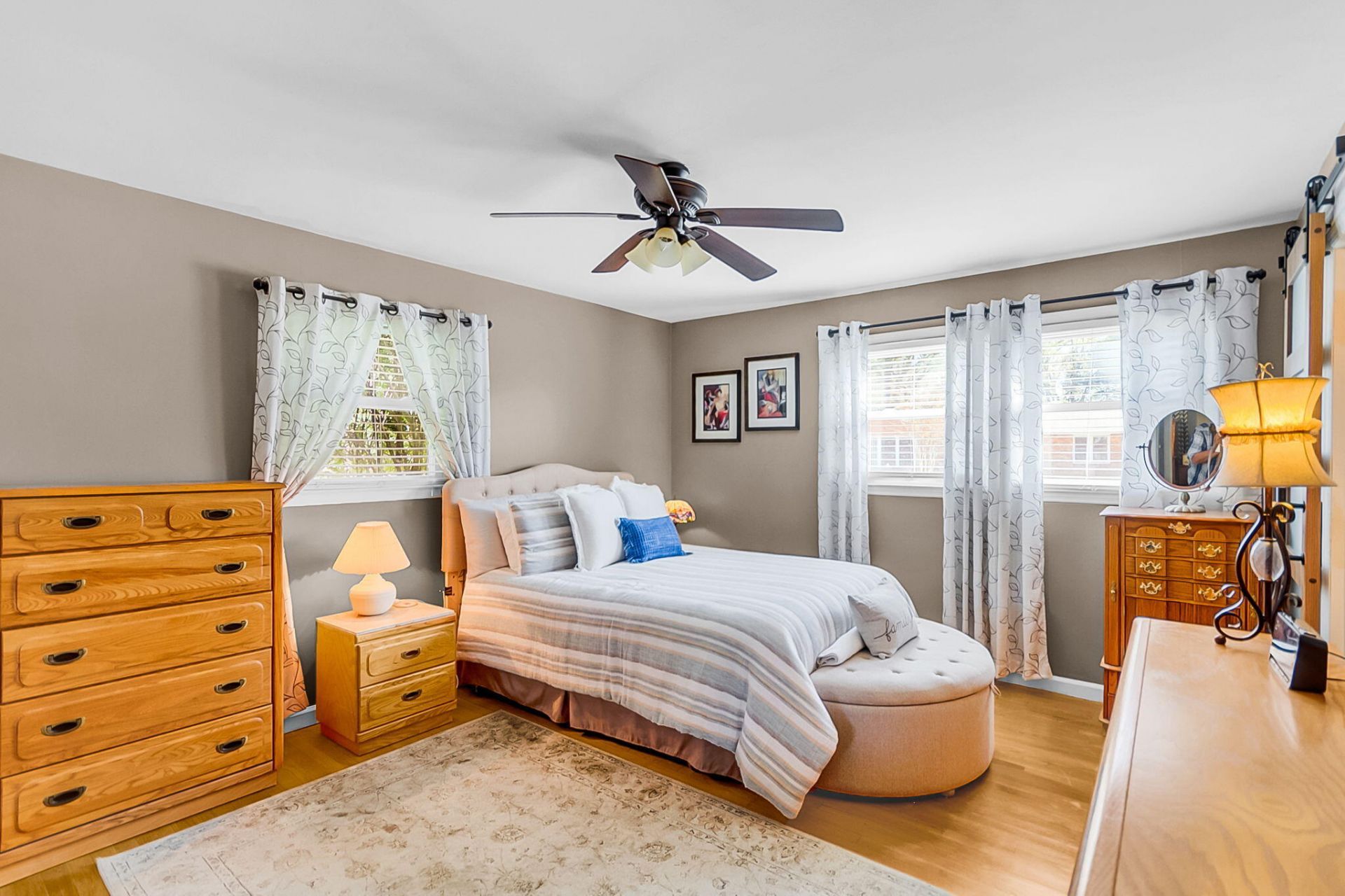 407 Rose Lane Photo 19