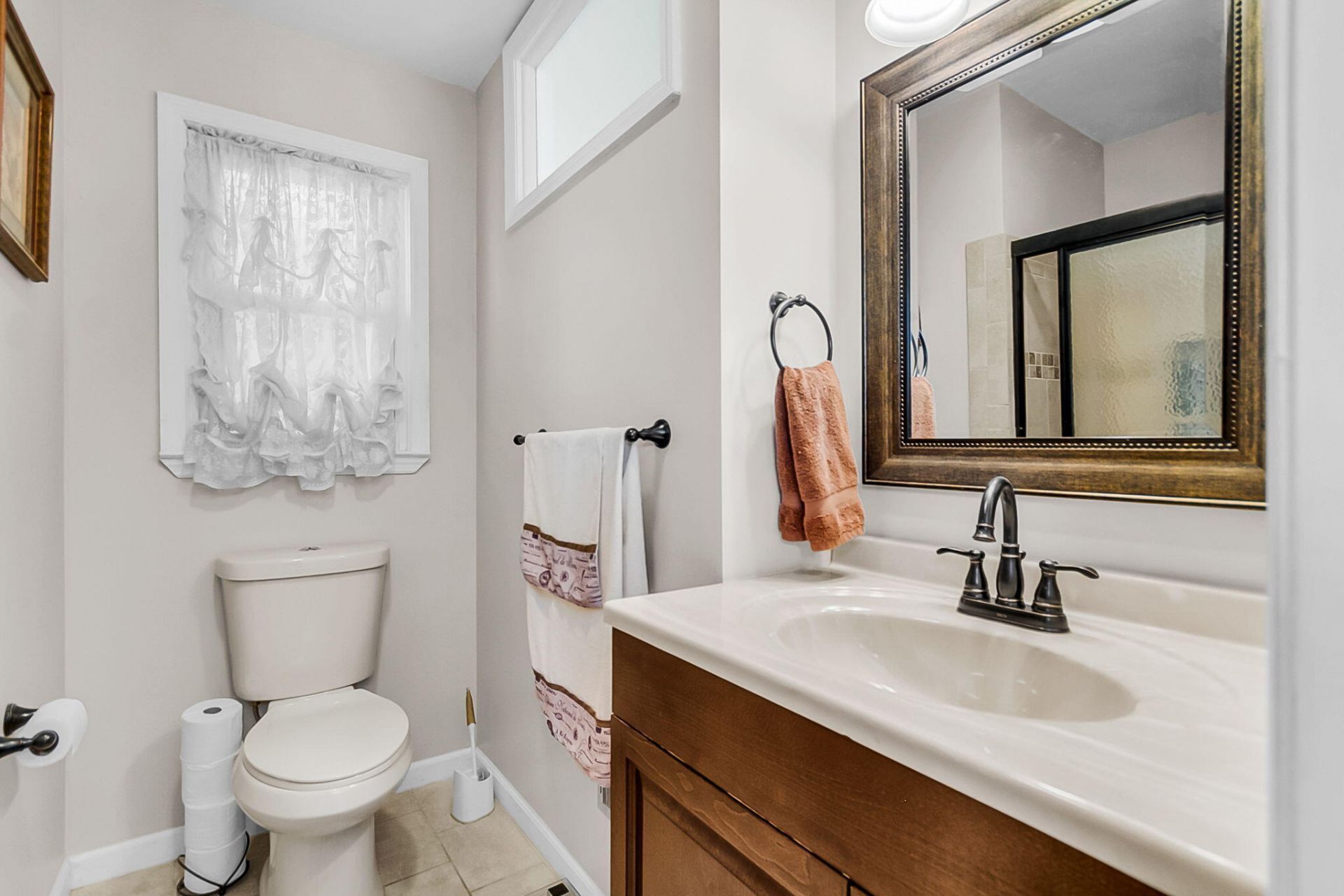 407 Rose Lane Photo 19