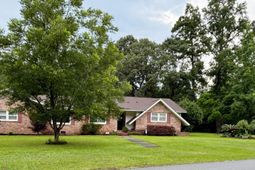 407 Rose Lane photo 4