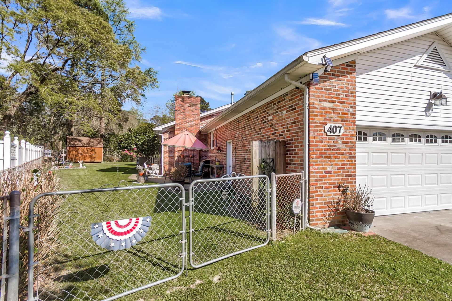 407 Rose Lane Photo 30