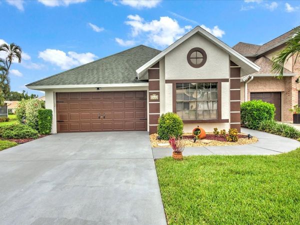 13681 ADMIRAL COURT , FORT MYERS, FL 33912