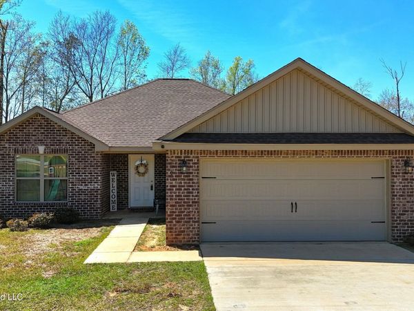 9 Woodall Court, Perkinston, MS 39573