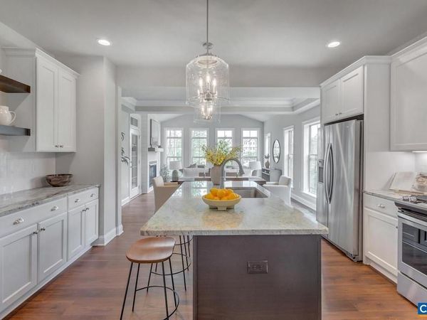 2014 LARKIN LN, CROZET, VA 22932