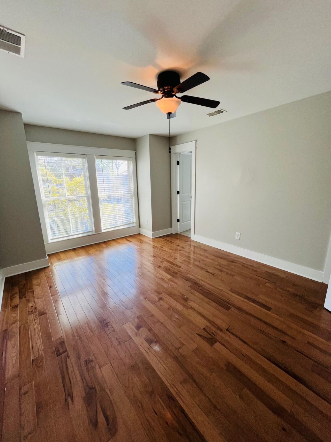 111 America Street Photo 4