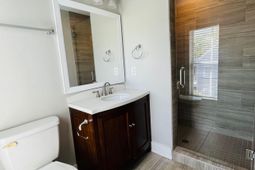 111 America Street photo 4