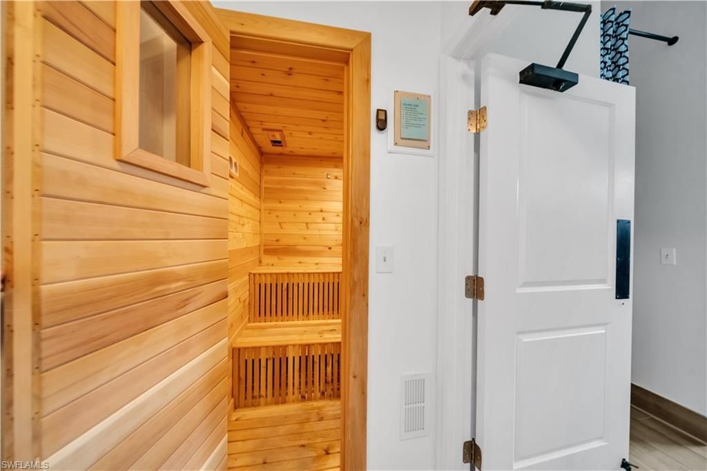 3490 N Key Dr, Unit 518, North Fort Myers, FL 33903 Photo