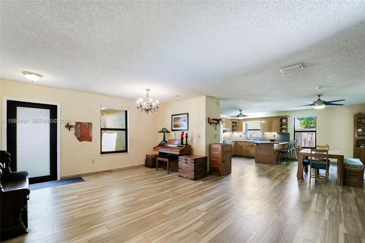 28101 SW 161st Ave , Miami, FL 33033 Photo