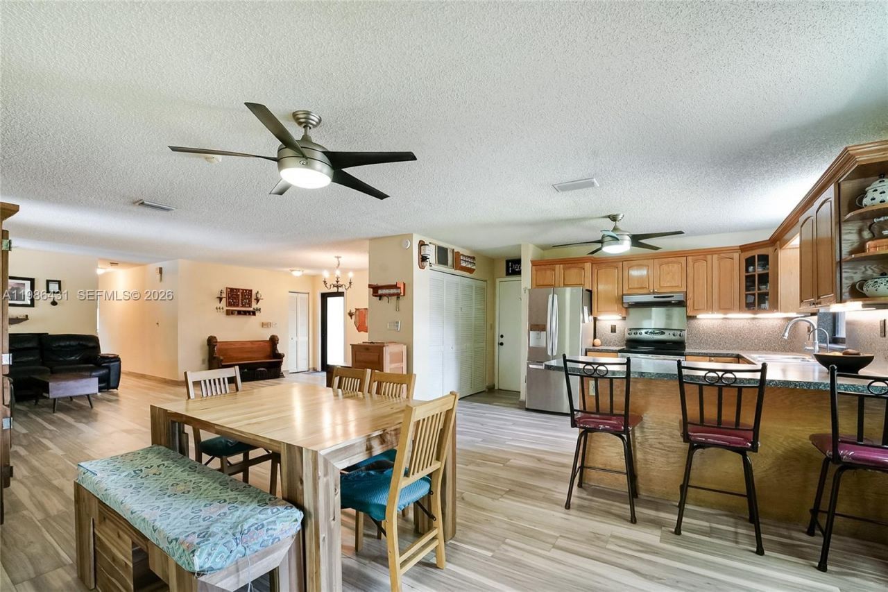 28101 SW 161st Ave , Miami, FL 33033 Photo