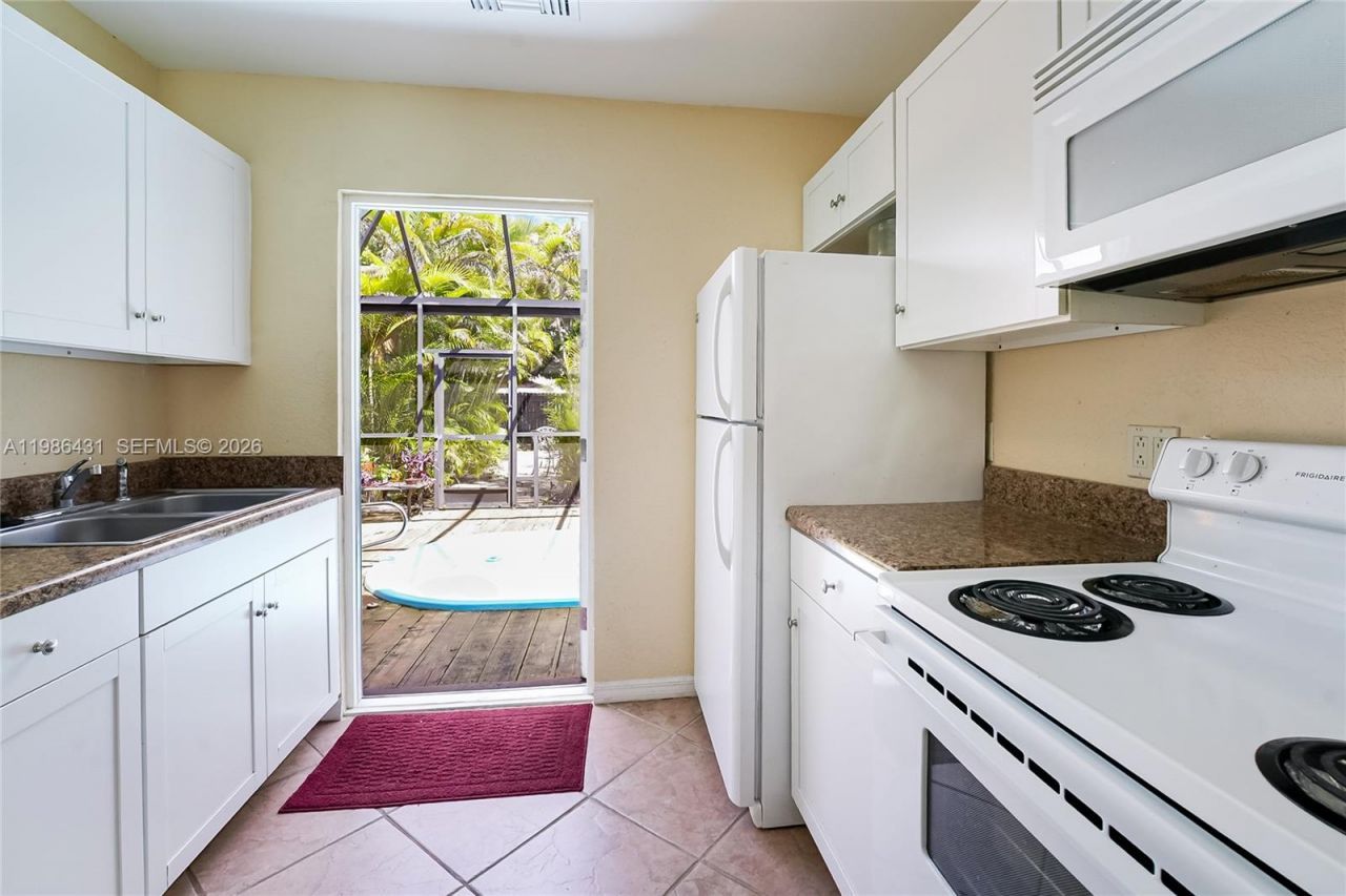 28101 SW 161st Ave , Miami, FL 33033 Photo