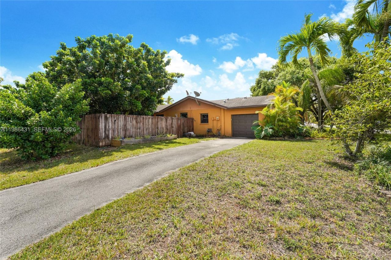 28101 SW 161st Ave , Miami, FL 33033 Photo