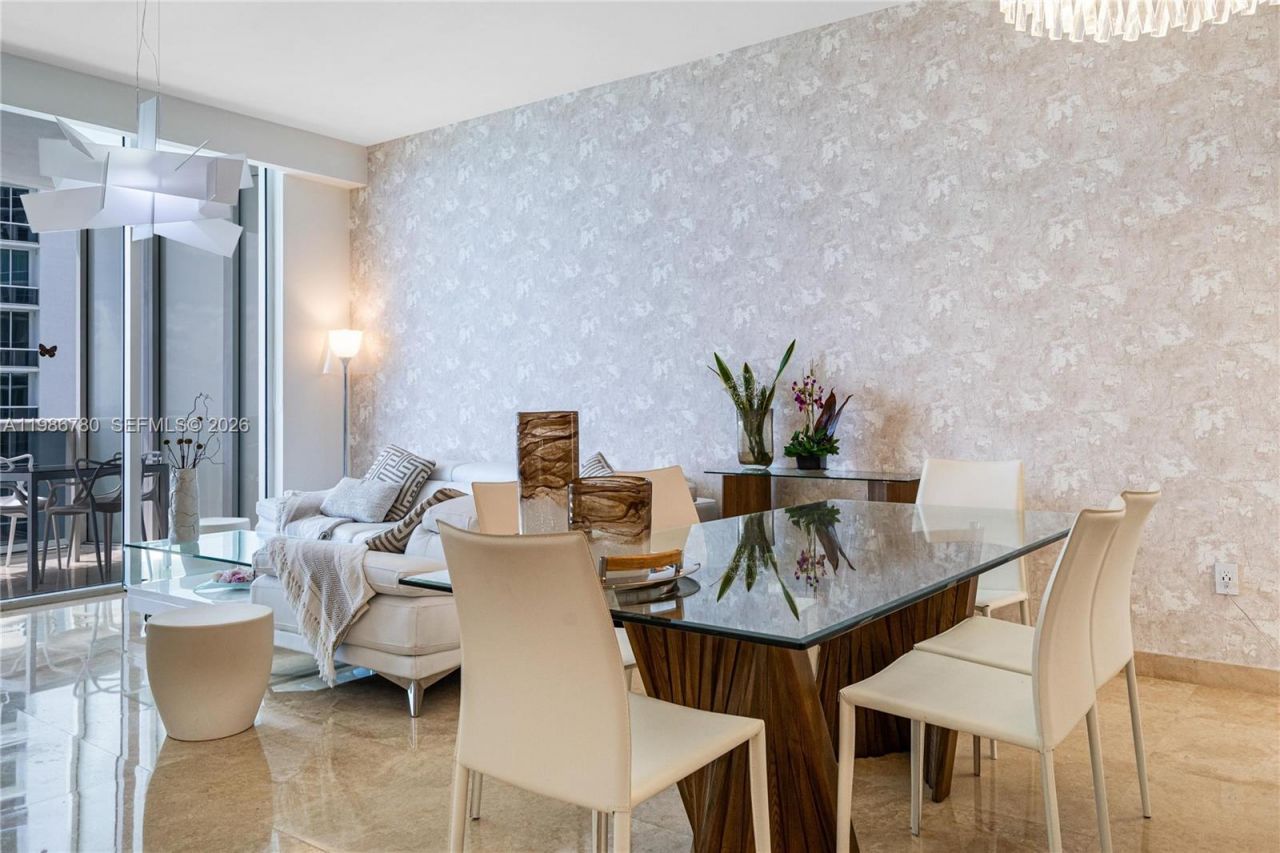 16001 Collins Ave , Unit 3002, Sunny Isles Beach, FL 33160 Photo