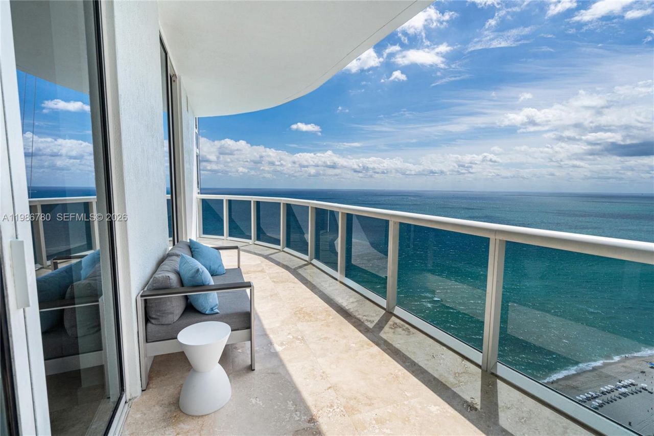 16001 Collins Ave , Unit 3002, Sunny Isles Beach, FL 33160 Photo