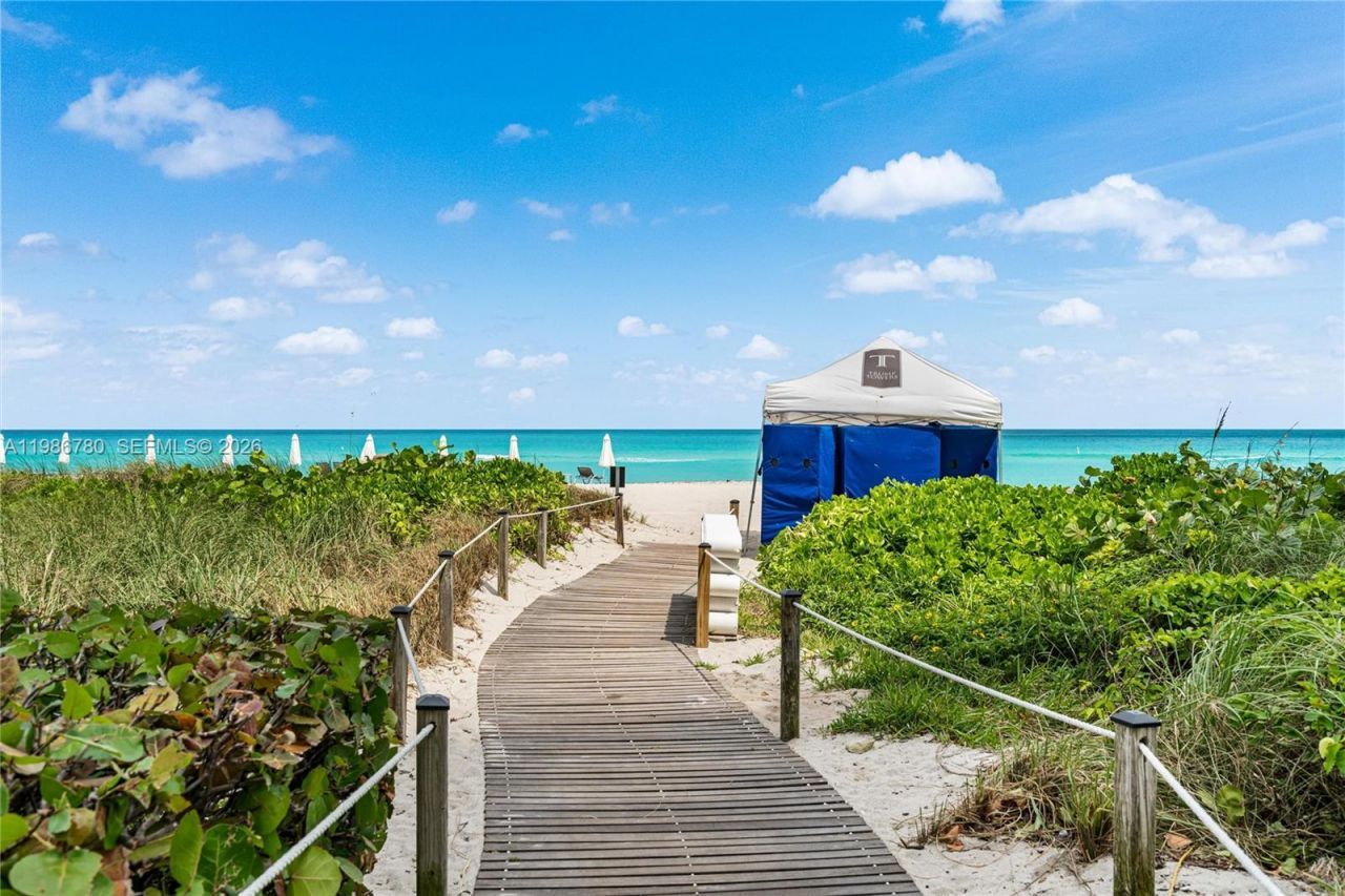 16001 Collins Ave , Unit 3002, Sunny Isles Beach, FL 33160 Photo