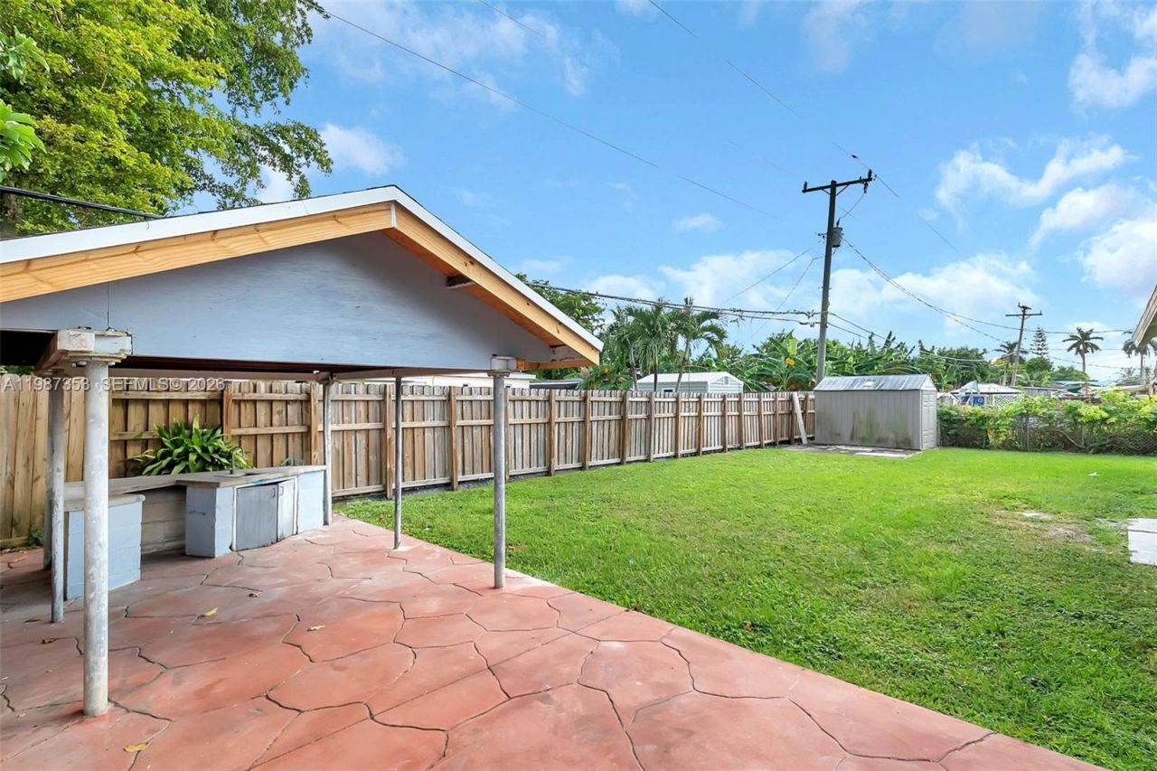 4525 SW 112th Pl , Miami, FL 33165 Photo