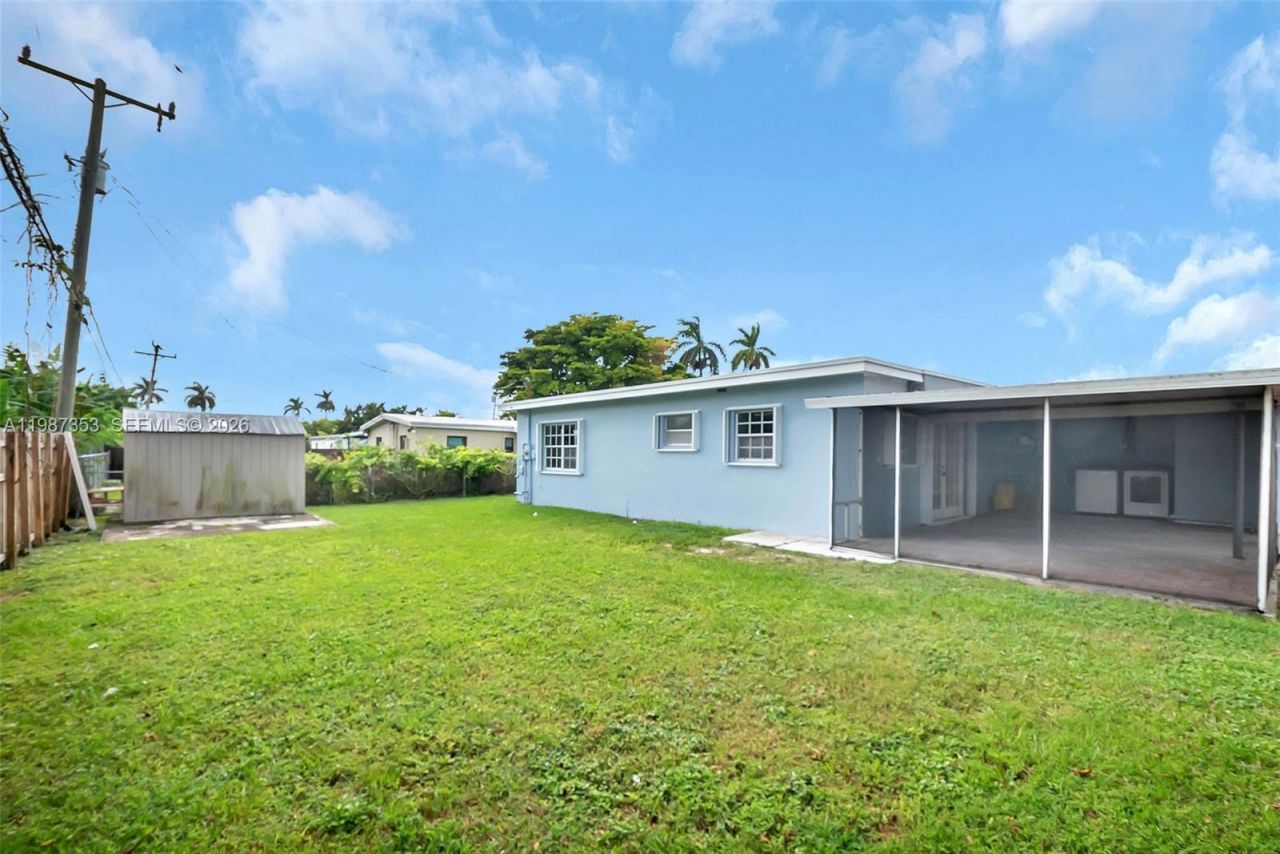 4525 SW 112th Pl , Miami, FL 33165 Photo