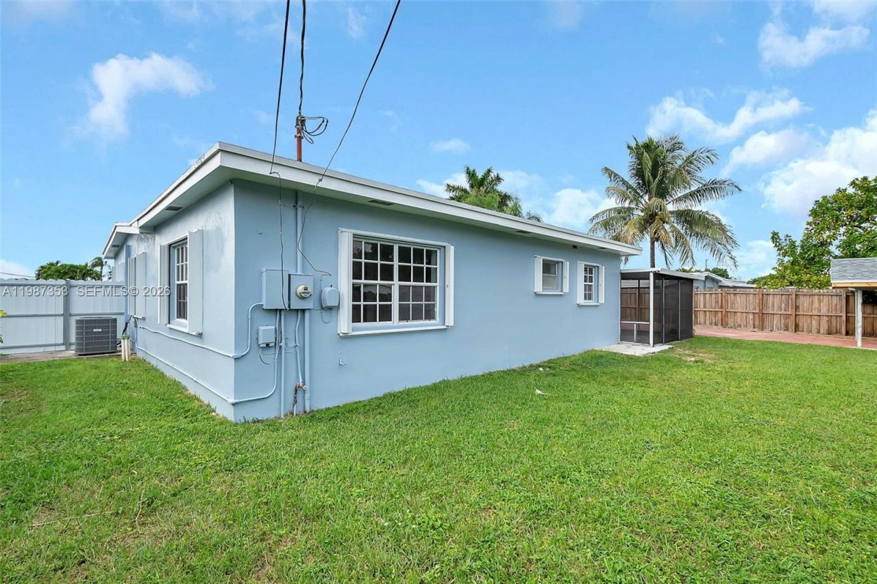 4525 SW 112th Pl , Miami, FL 33165 Photo