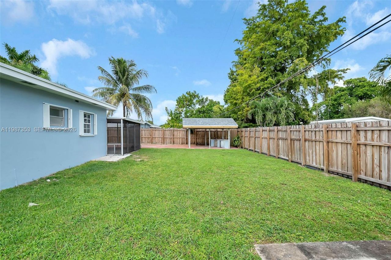 4525 SW 112th Pl , Miami, FL 33165 Photo