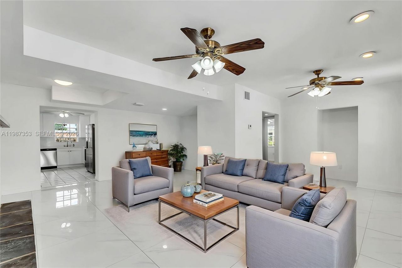 4525 SW 112th Pl , Miami, FL 33165 Photo