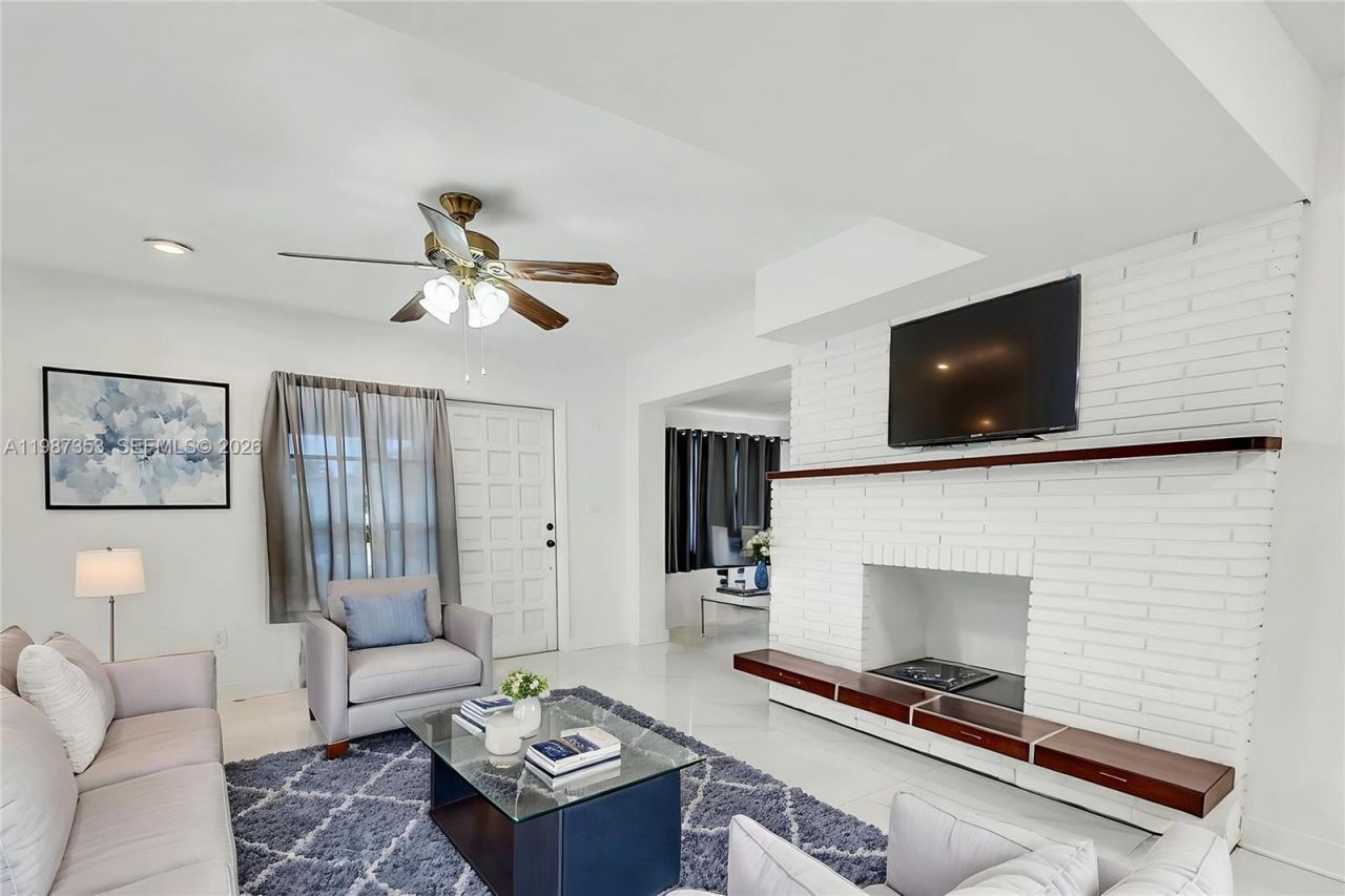 4525 SW 112th Pl , Miami, FL 33165 Photo