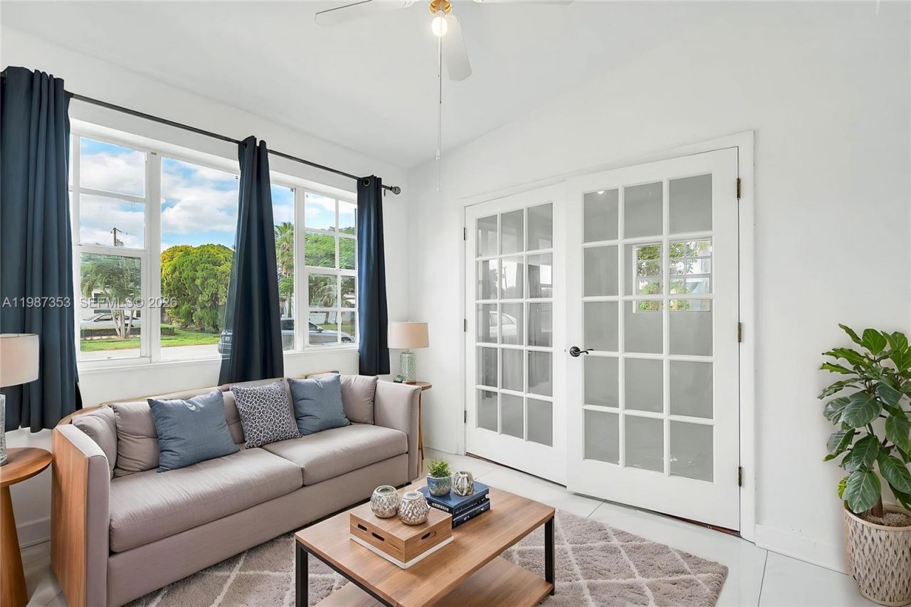 4525 SW 112th Pl , Miami, FL 33165 Photo