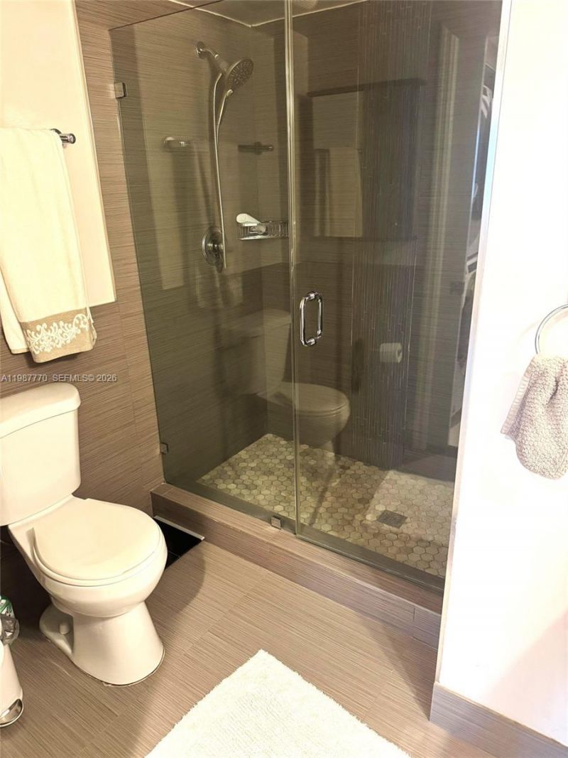 1155 Brickell Bay Dr, Unit 1008, Miami, FL 33131 Photo