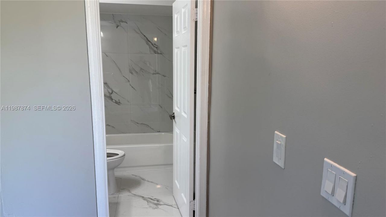 216 NW 12th St , Unit 1, Pompano Beach, FL 33060 Photo