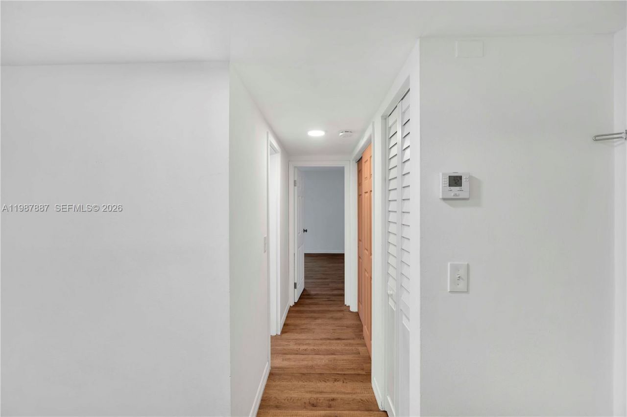 13499 Biscayne Blvd, Unit 613, North Miami, FL 33181 Photo