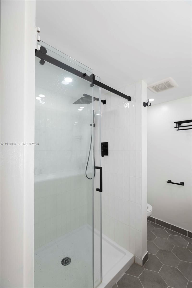 13499 Biscayne Blvd, Unit 613, North Miami, FL 33181 Photo