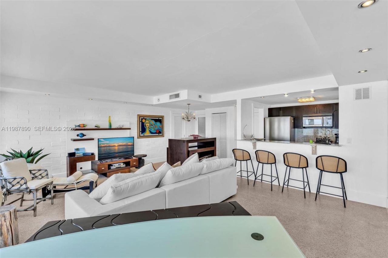 4144 El Mar Dr , Unit 6, Lauderdale by the Sea, FL 33308 Photo