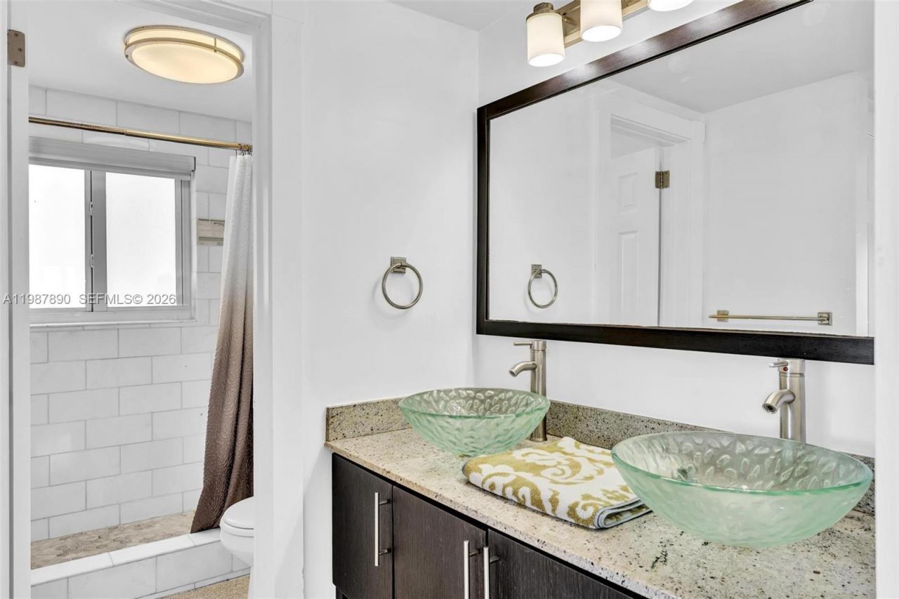 4144 El Mar Dr , Unit 6, Lauderdale by the Sea, FL 33308 Photo