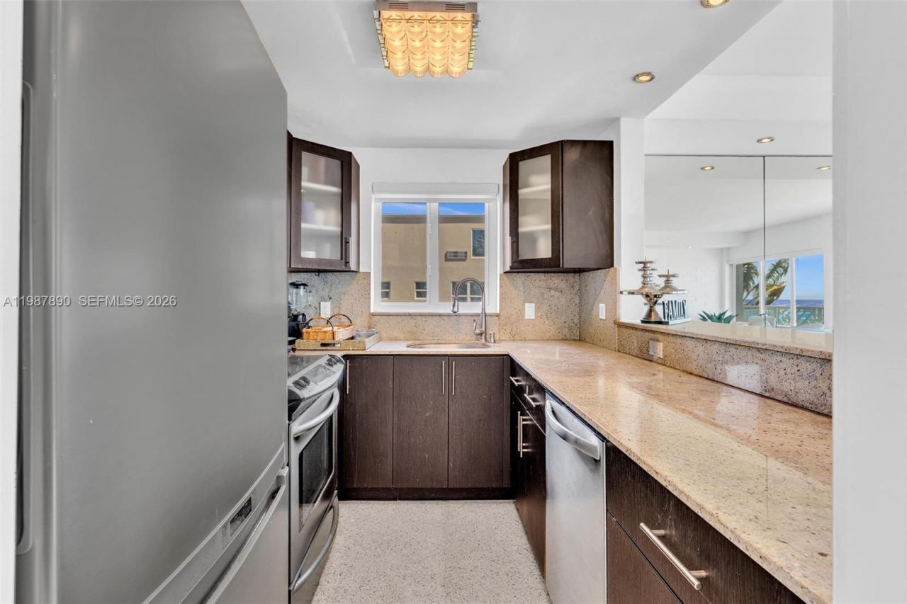 4144 El Mar Dr , Unit 6, Lauderdale by the Sea, FL 33308 Photo