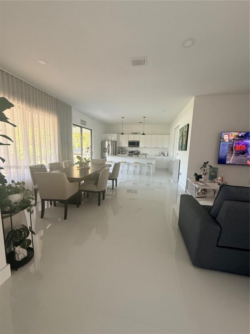 15455 SW 232nd St, Miami, FL 33170 Photo