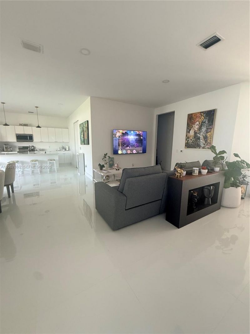 15455 SW 232nd St, Miami, FL 33170 Photo