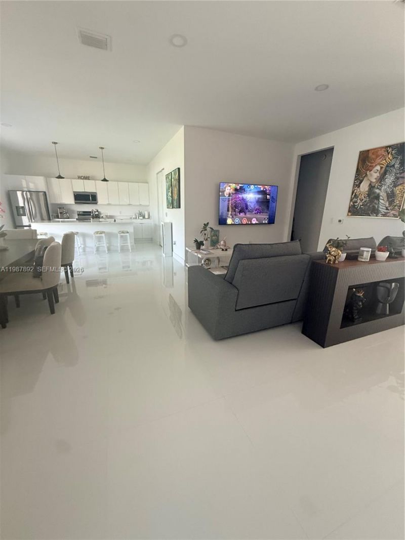 15455 SW 232nd St, Miami, FL 33170 Photo